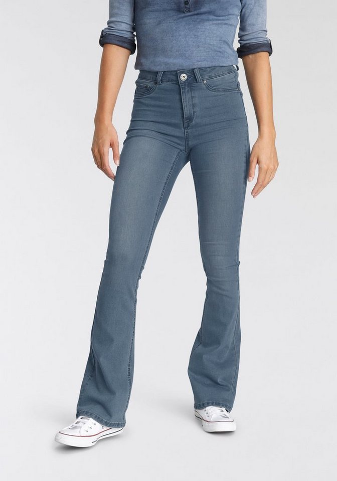 Arizona Bootcut-Jeans Ultra Stretch ausgestellte Beinform, Used-Waschung, hohe Leibhöhe von Arizona