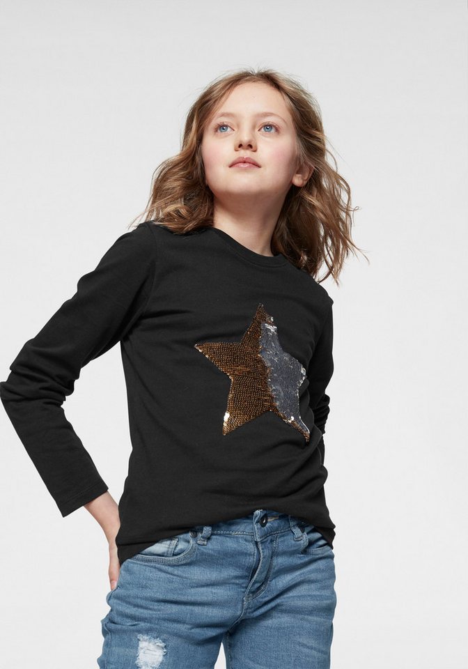 KIDSWORLD Langarmshirt STERN Langarm, taillierter Schnitt, mit glitzernden Pailletten von KIDSWORLD
