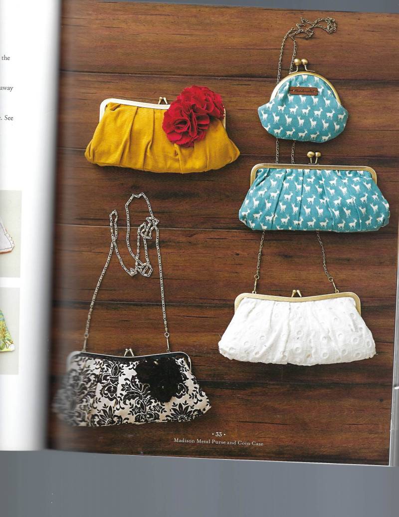 Taschenbaubuch. Boutique Bags Buch Enthält Anleitungen Für 19 Projekte Und 76 Taschen. Dies Ist Ein Neues Buch von ArkansasEmporium