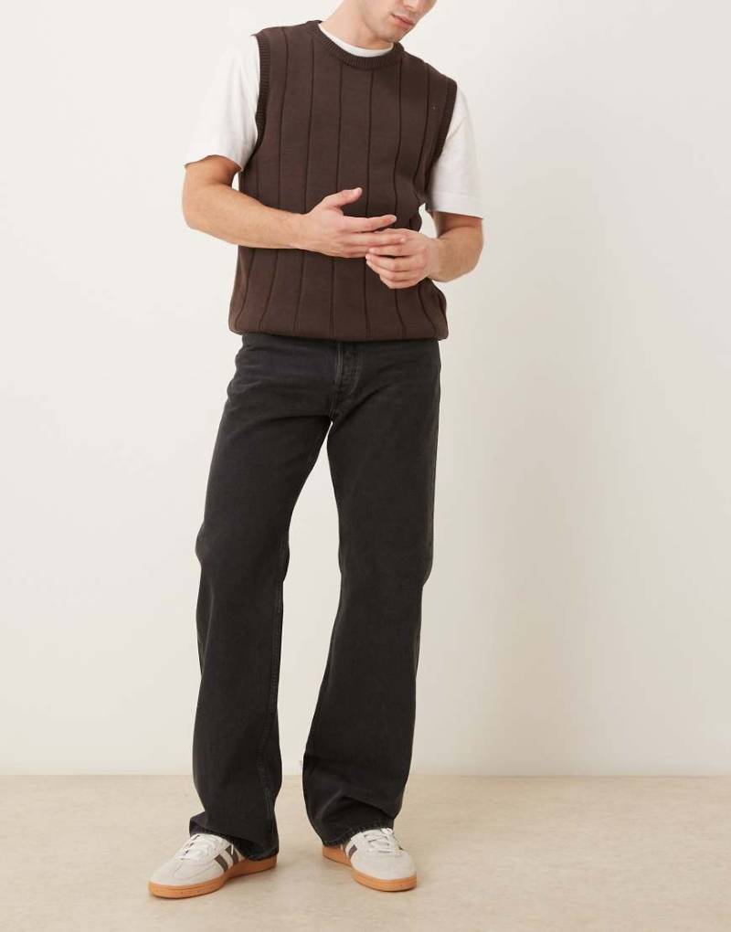 ARKET - Canyon - Bootcut Jeans in Schwarz von Arket