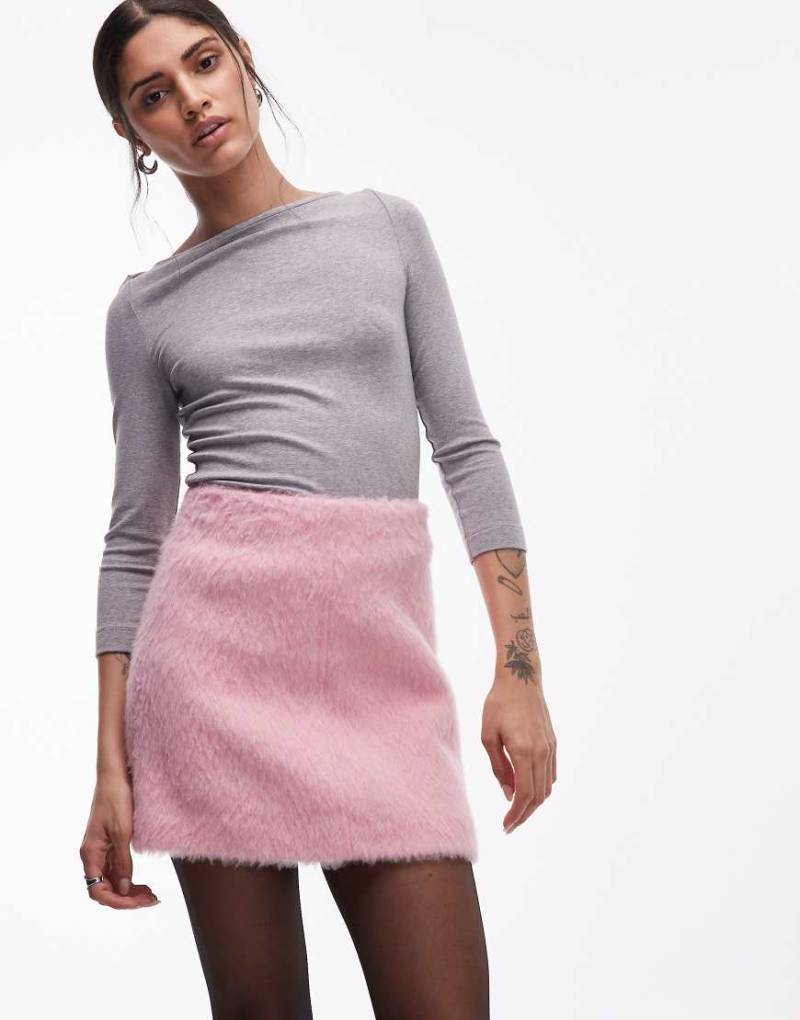 ARKET - Flauschiger Woll-Minirock in Rosa von Arket