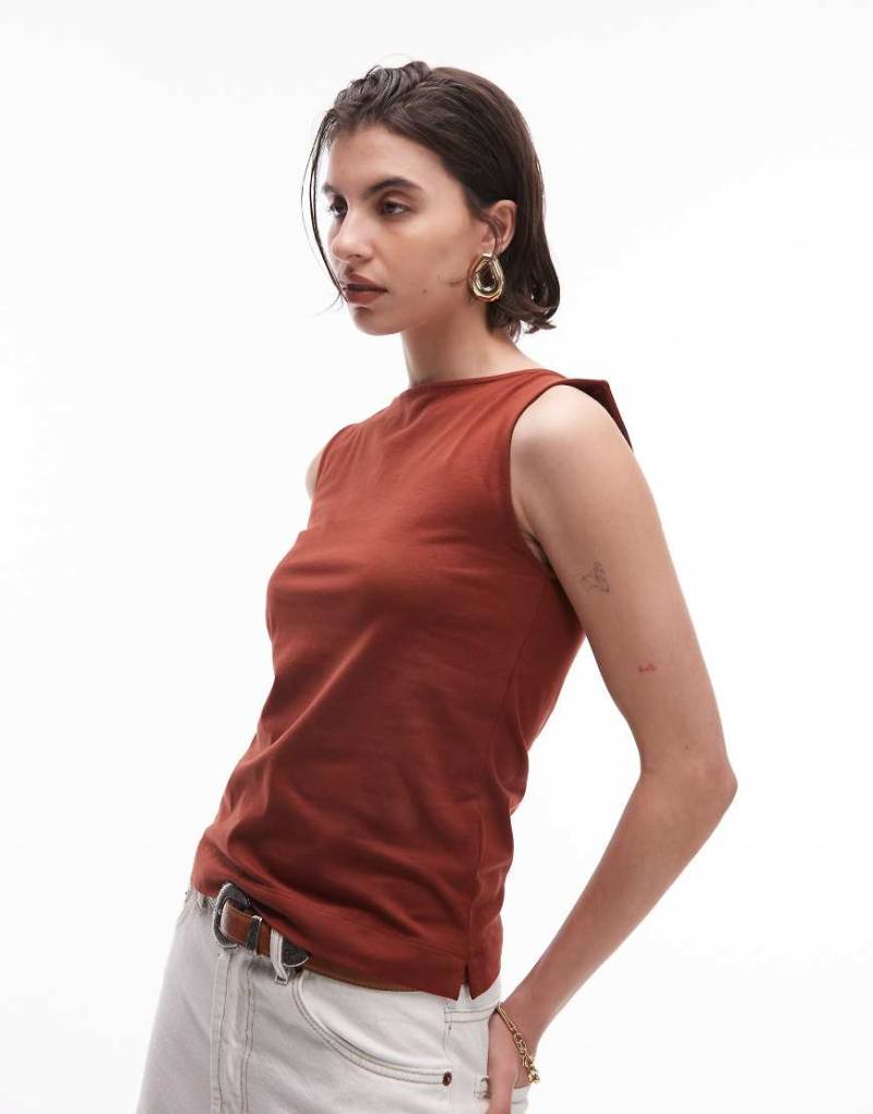 ARKET - Jersey-Tanktop in Rostrot mit U-Boot-Ausschnitt von Arket
