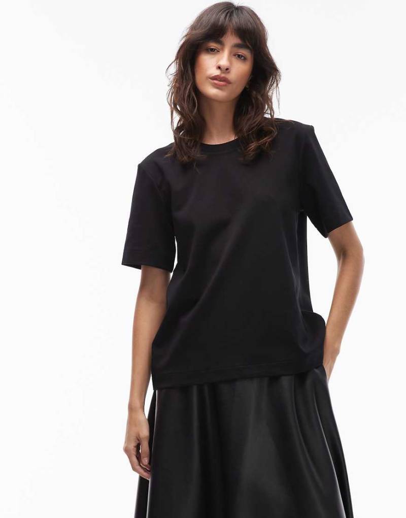 ARKET - T-Shirt aus schwerem Jersey in Schwarz von Arket