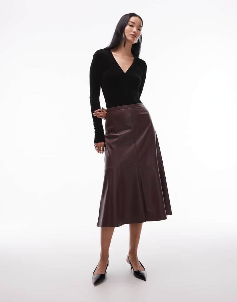 ARKET - Langärmliger Body aus reinem Samt in Schwarz mit tiefem V-Ausschnitt von Arket