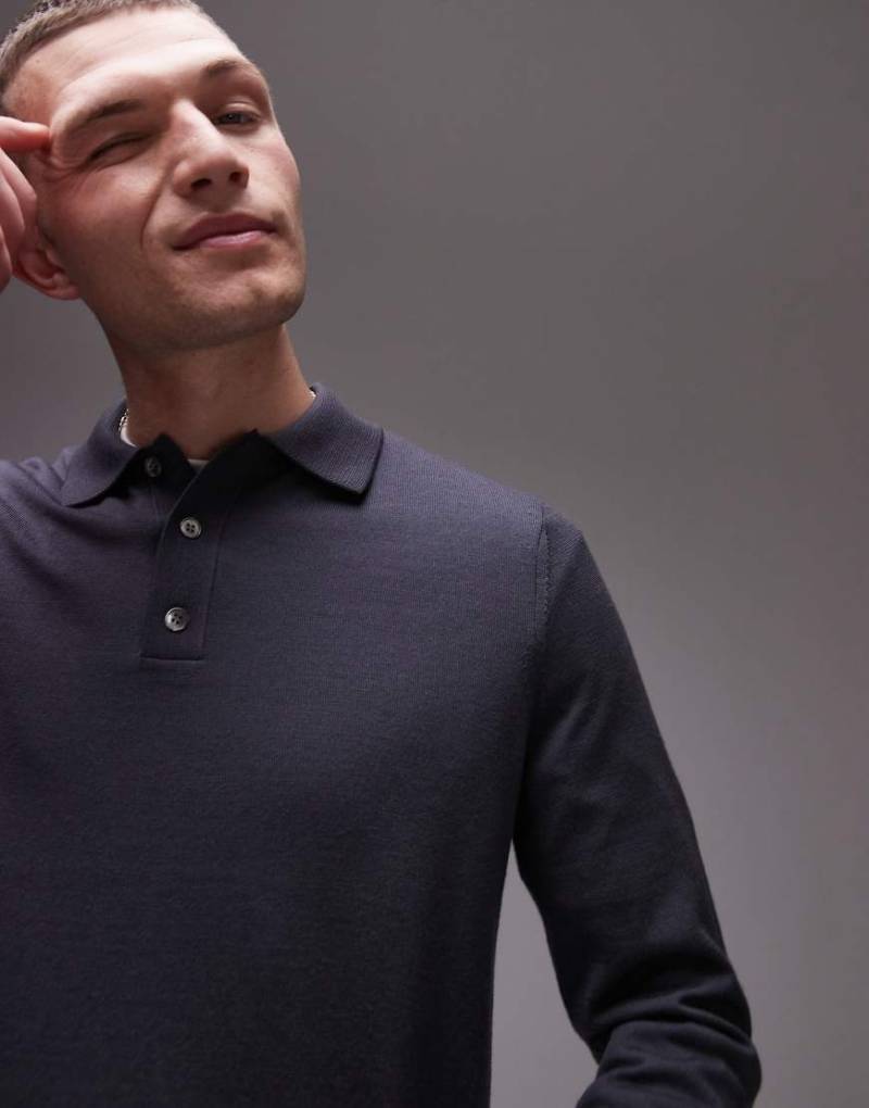 ARKET - Langärmliges, gestricktes Polohemd aus Merinowolle in Petrolblau-Grau von Arket