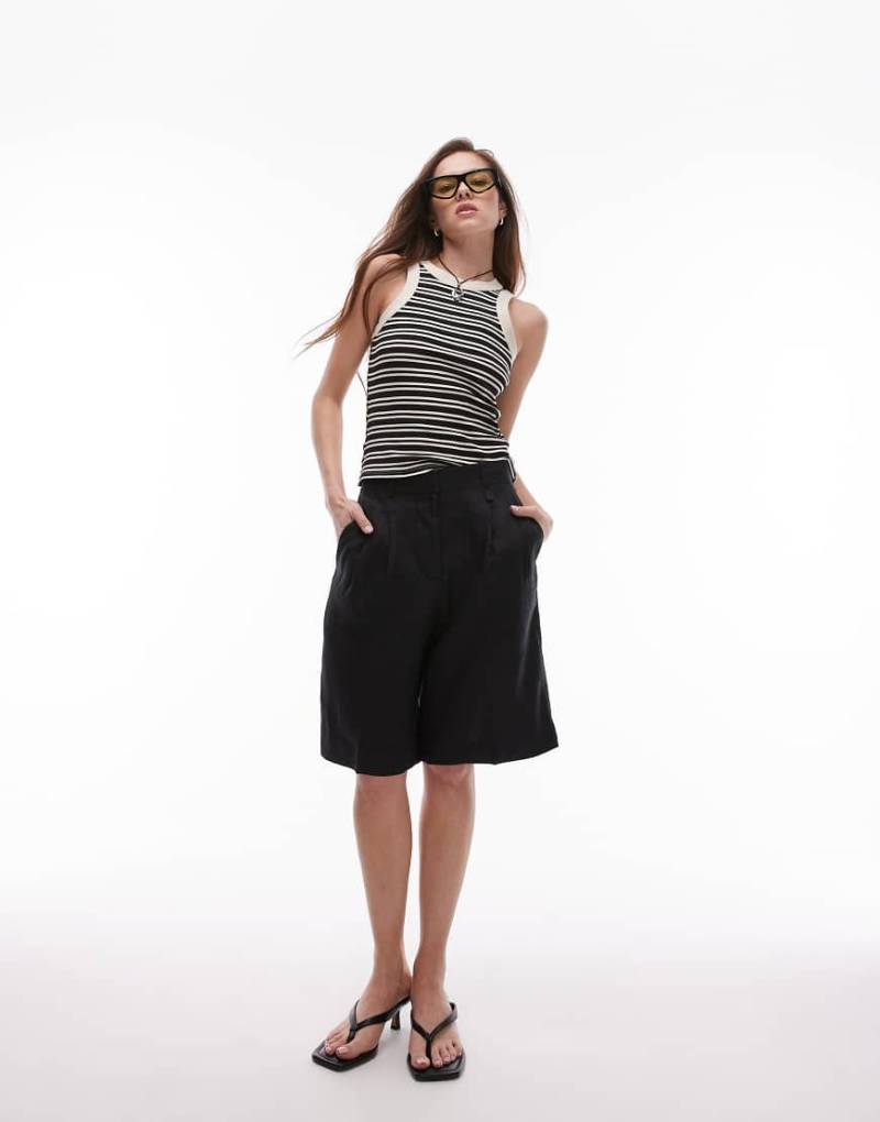 ARKET - Leinen-Bermudashorts in Schwarz mit elegantem Bund ARKET - Leinen-Bermudashorts in Schwarz mit elegantem Bund von Arket