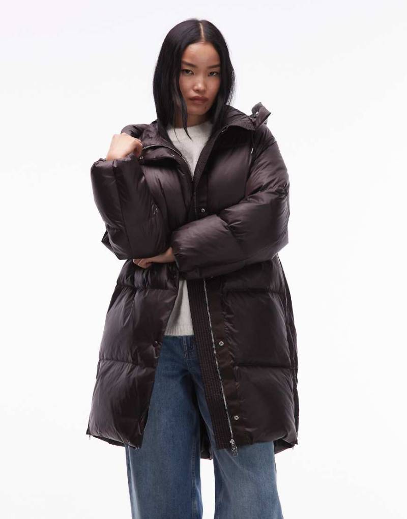 ARKET - Longline-Puffermantel in Dunkelbraun mit Daunenfüllung und Kapuze-Brown von Arket