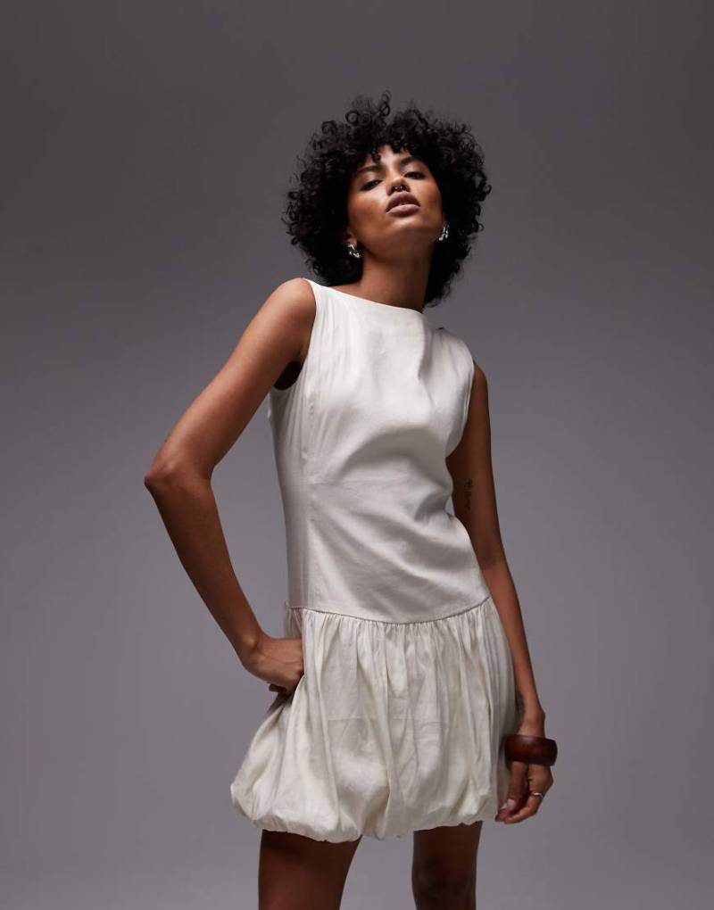 ARKET - Minikleid in Cremeweiß mit V-Ausschnitt hinten und Ballonsaum-Neutral von Arket