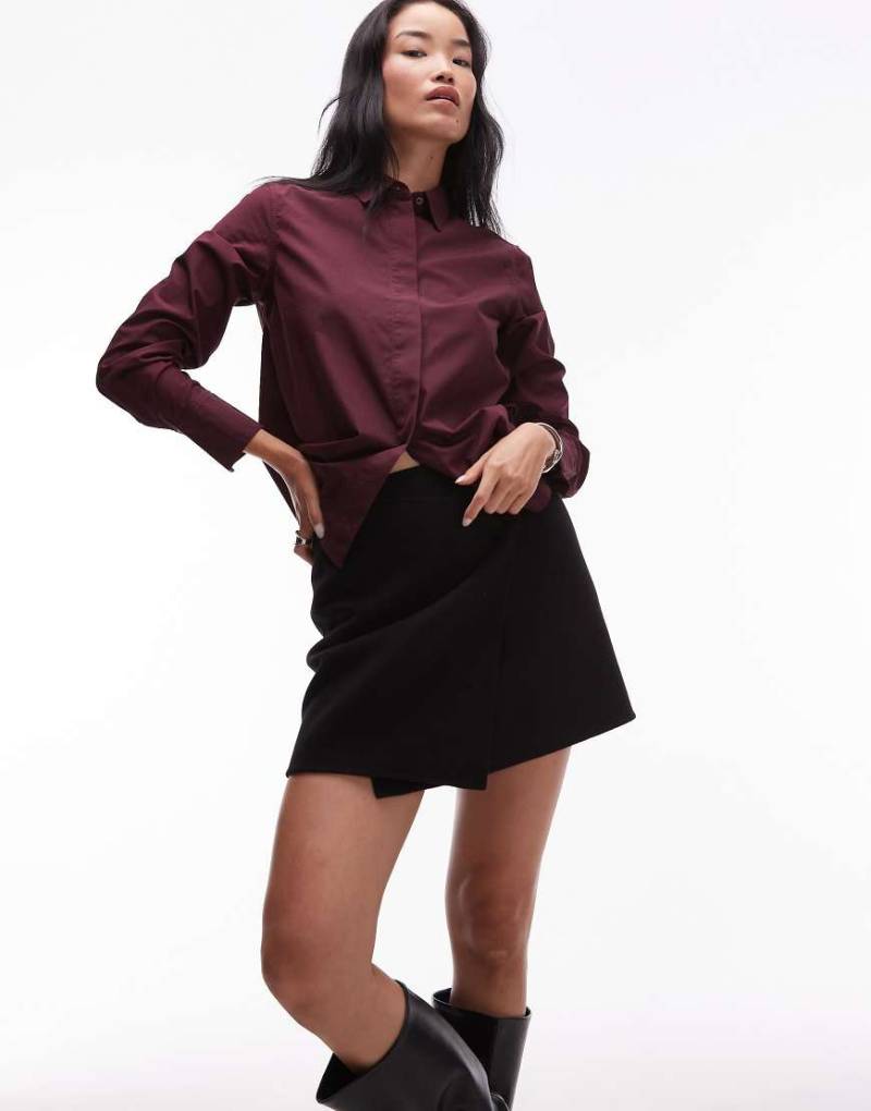 ARKET - Mini-Wickelrock in Schwarz aus flauschiger Wolle von Arket