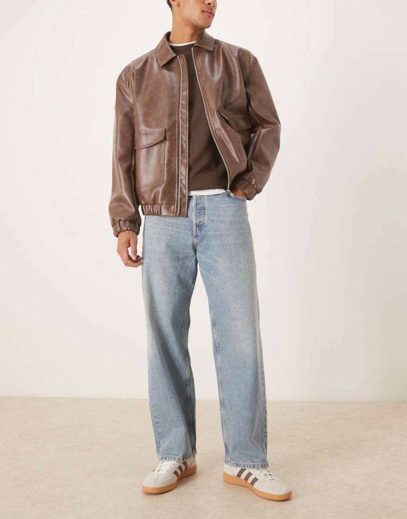 ARKET - Mist - Baggy-Fit-Jeans in staubigem Hellblau mit weitem Bein und niedrigem Bund von Arket