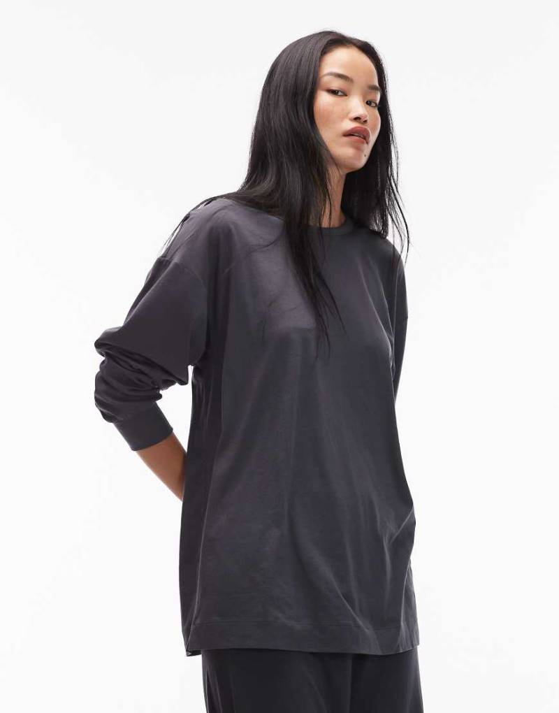 ARKET - Mix and Match - Langärmliges Pyjamaoberteil aus weicher, reiner Baumwolle in Dunkelblau von Arket