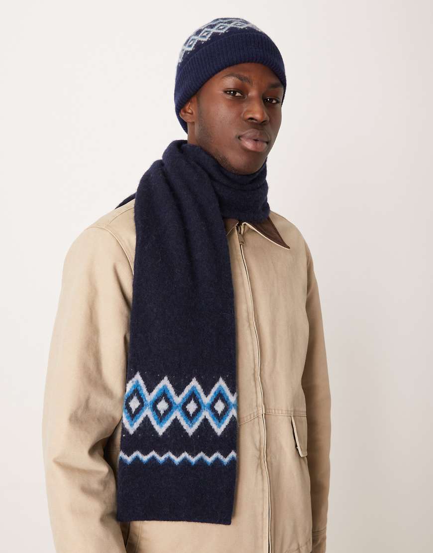 ARKET - Mix and Match - Wollschal in Marineblau mit Fairisle-Muster von Arket