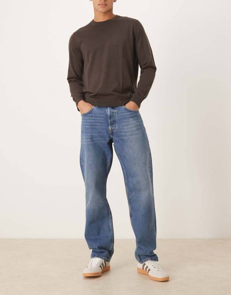 ARKET - Ocean - Jeans in verwaschenem Mittelblau mit lockerem, geradem Schnitt von Arket