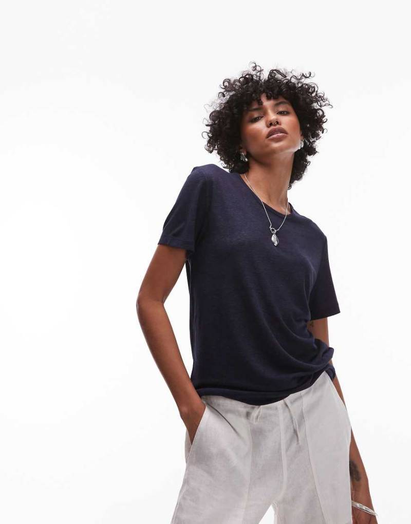 ARKET - Relaxed Fit T-Shirt aus Leinenmix in Dunkelblau-Marineblau von Arket