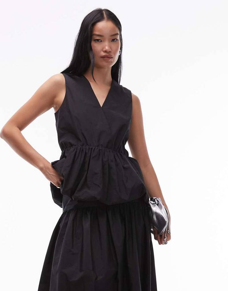 ARKET - Schößchenoberteil in Schwarz mit V-Ausschnitt, Kombiteil von Arket