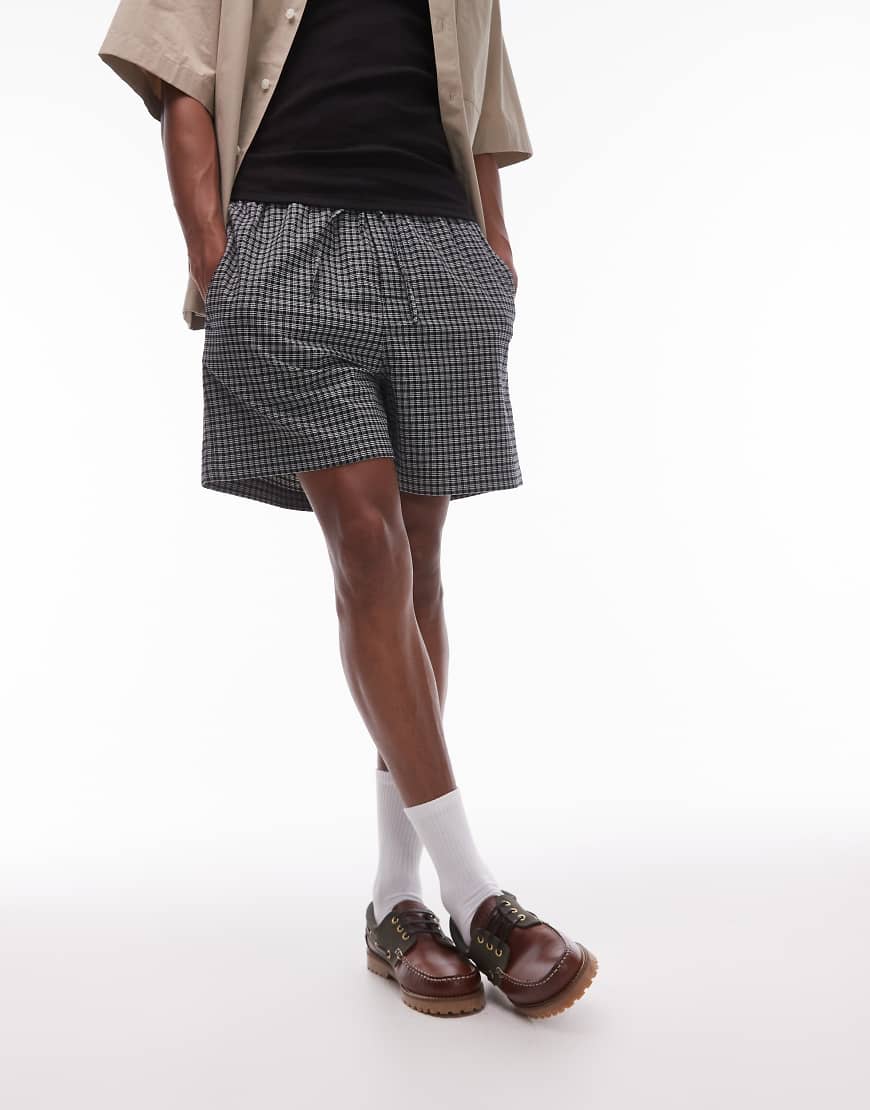 ARKET - Seersucker-Shorts in schwarz kariert ARKET - Seersucker-Shorts in schwarz kariert von Arket