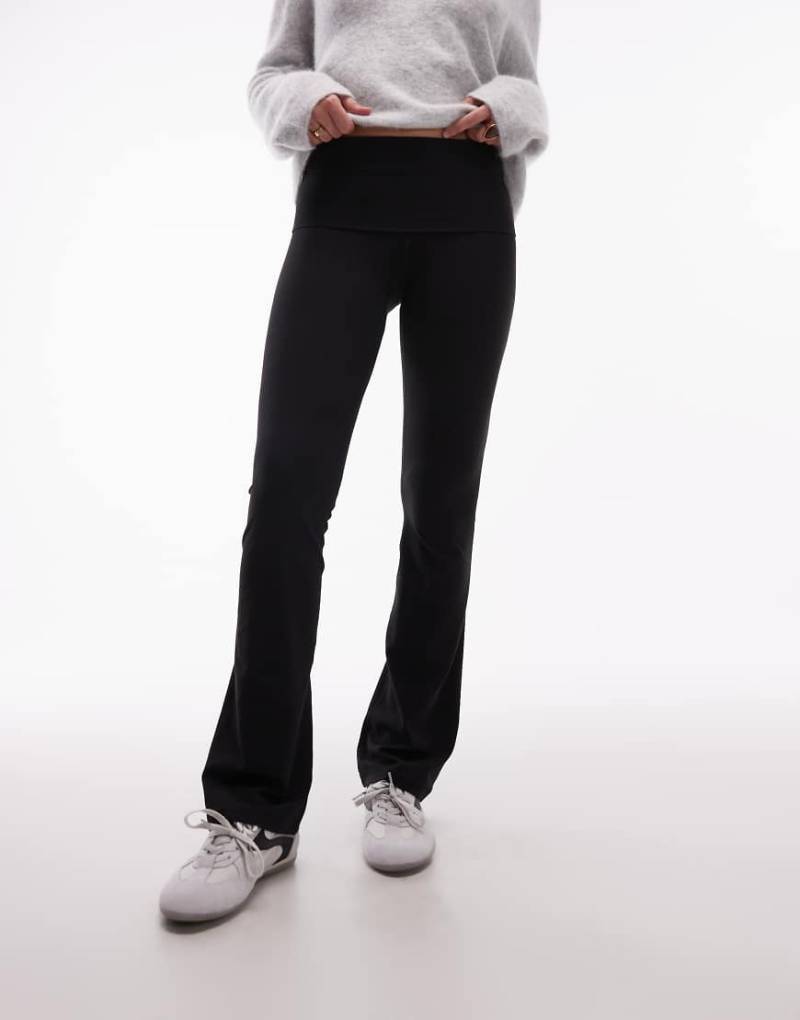 ARKET - Superweiche Skinny Schlag-Leggings in Schwarz mit Stretch und tiefem Bund von Arket