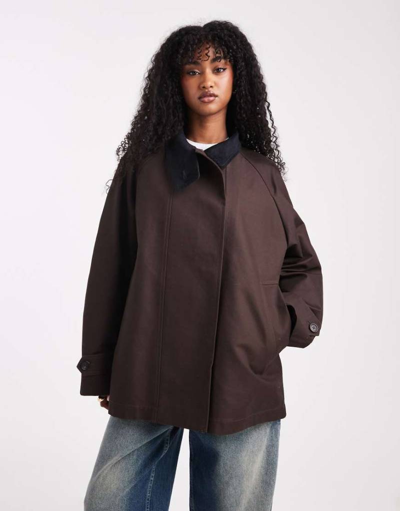 ARKET - Trenchcoat aus gewachster Baumwolle in Dunkelbraun-Brown von Arket