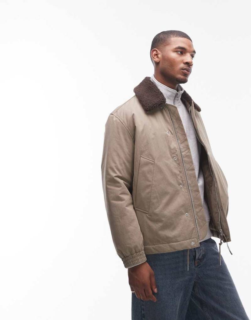 ARKET - Wattierte Jacke in Beige mit Kunstpelz-Kragen-Neutral von Arket