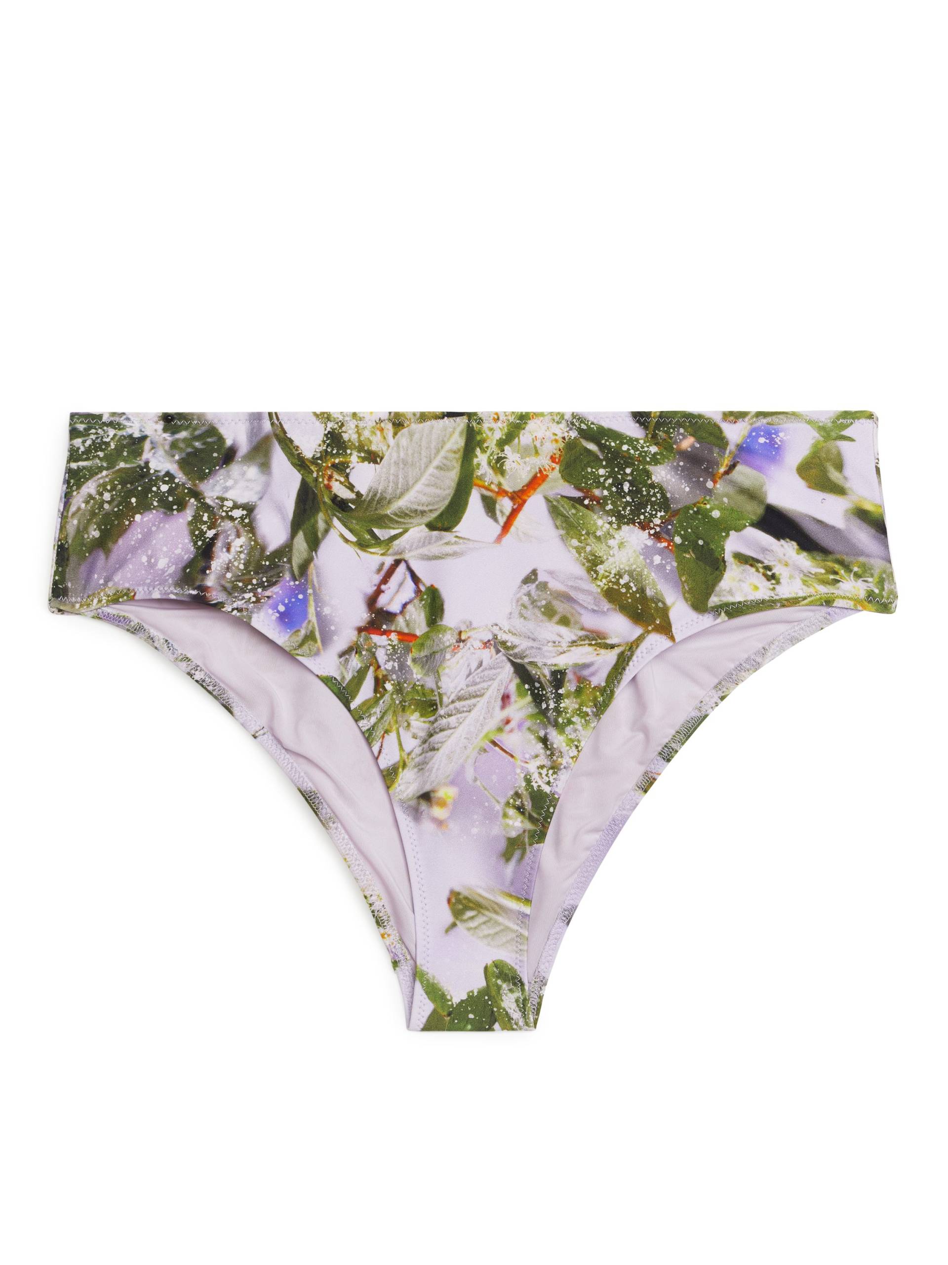 Arket Bikinihöschen mit Slowflower-Print Flieder/Blüten, Bikini-Unterteil in Größe 36. Farbe: Lilac/floral von Arket