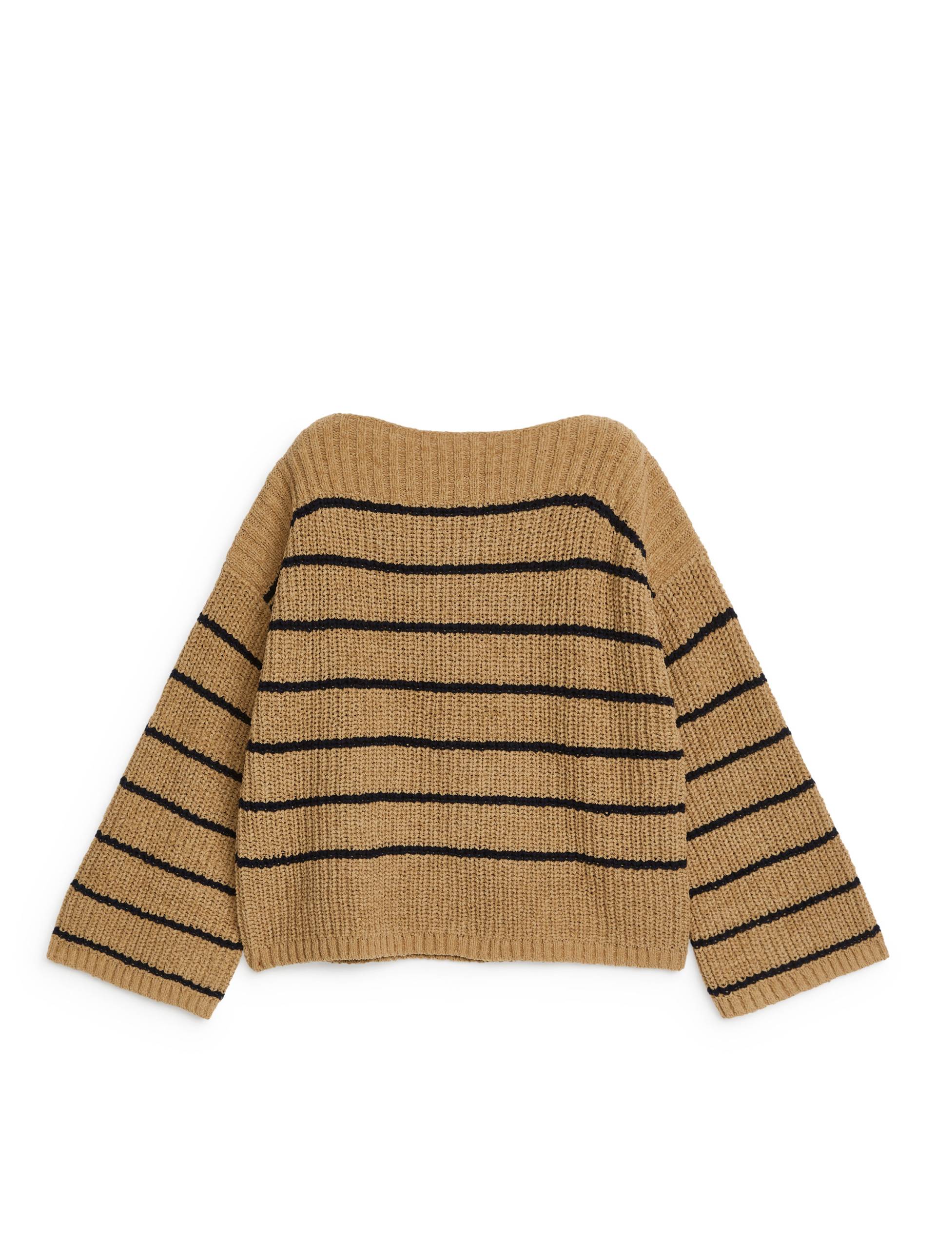 Arket Pullover mit Bateau-Ausschnitt Beige in Größe M von Arket