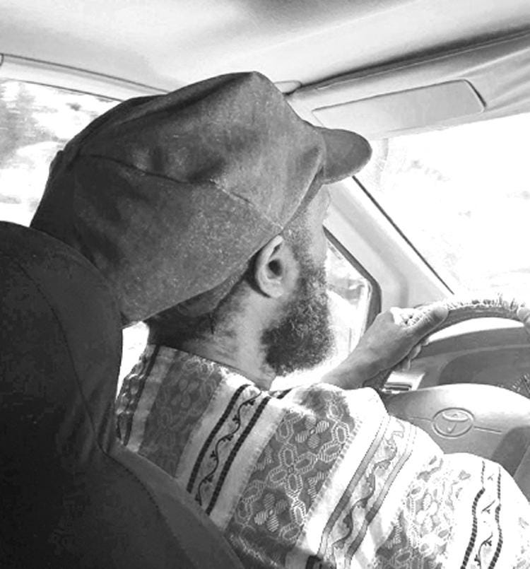 Schwarze Rasta-Mütze Aus Denim - Spezielle Dreadlocks von ArlekinCreation