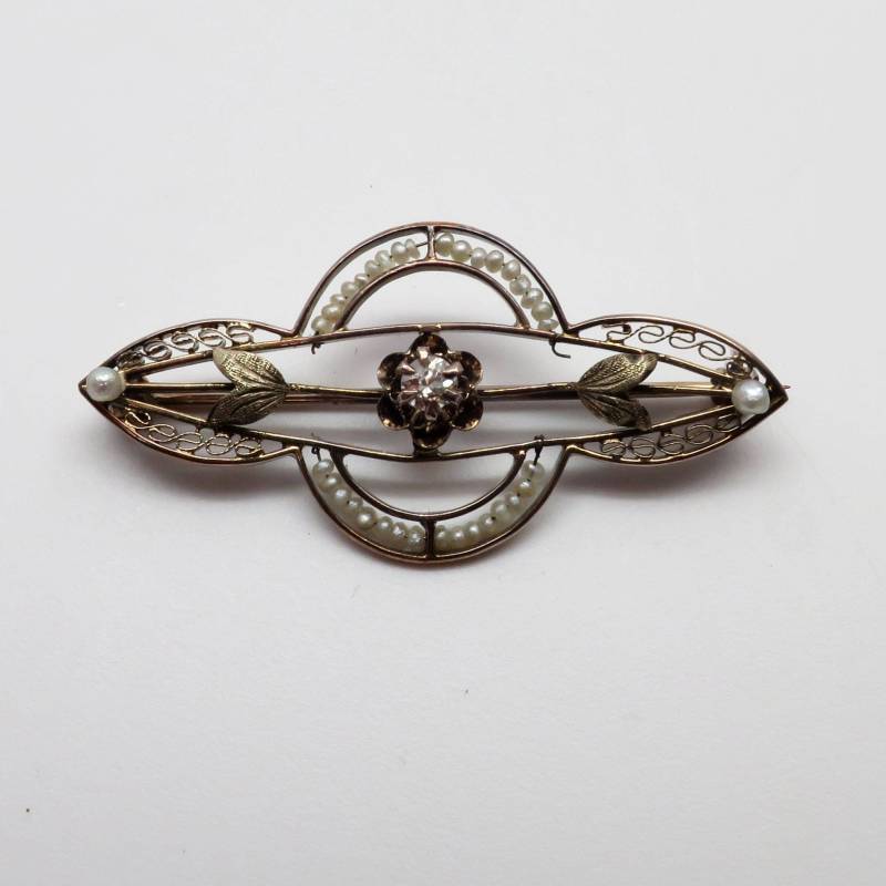 Exquisite Antiqueedwardian 10K Weißgold Rocailles & Diamant Filigrane Bar Anstecknadel/Brosche von ArlieJewelryEtc