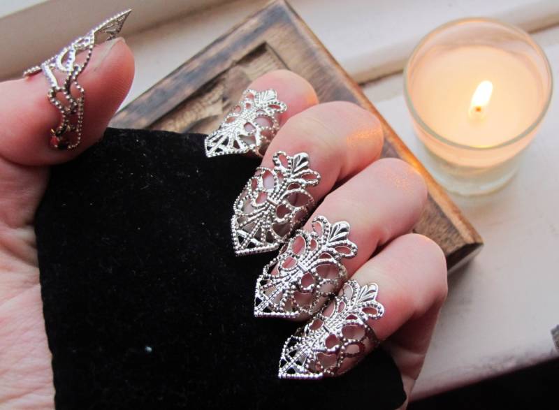 Nagelringe - 5Er Set Krallen Silberfarben von ArmaMedusa
