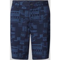 ARMANI EXCHANGE Regular Fit Shorts mit Allover-Label-Print in Marine, Größe 34 von Armani Exchange