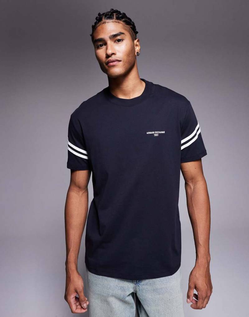 Armani Exchange - T-Shirt in Marineblau mit Logo von Armani Exchange