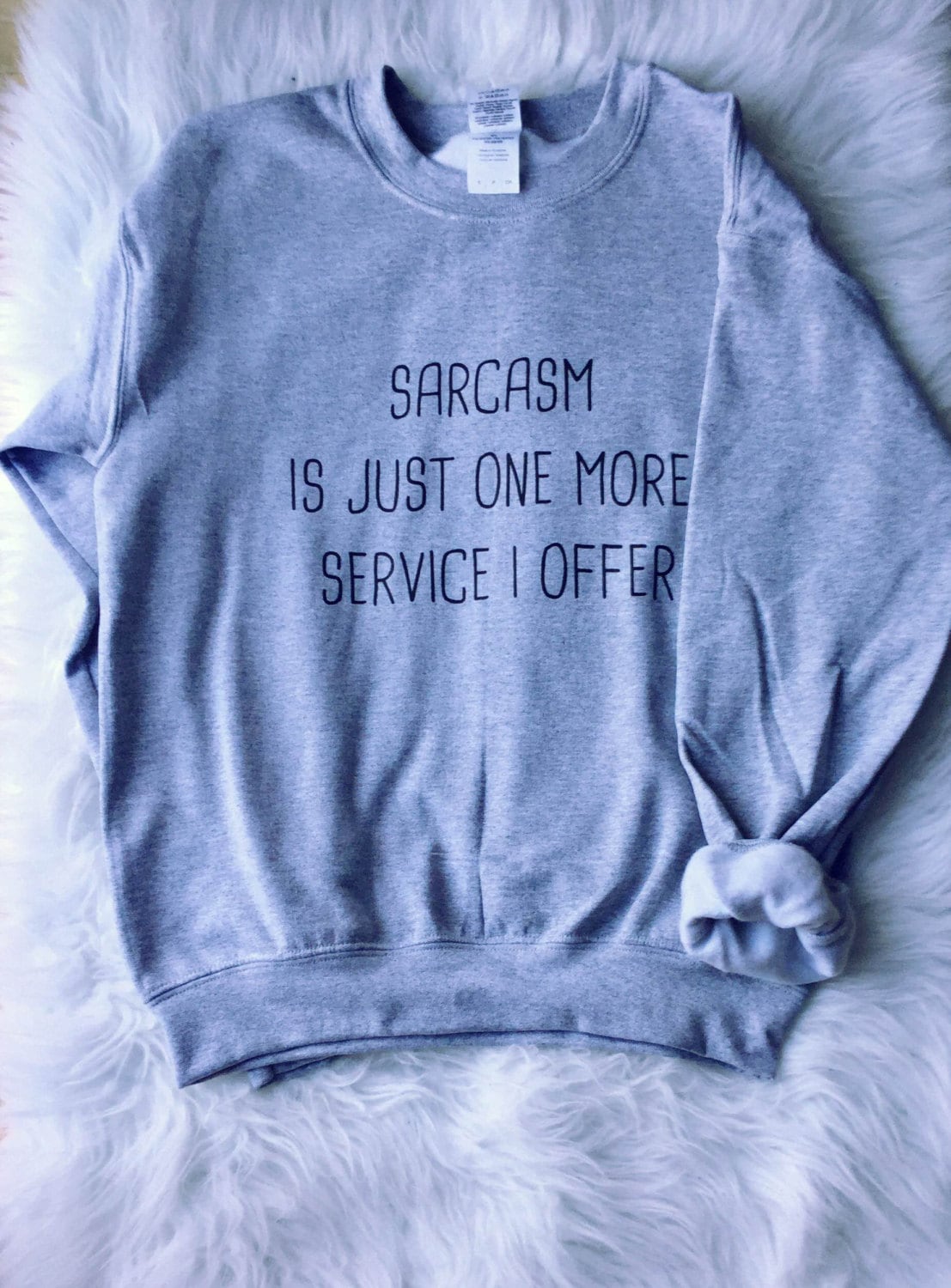 Sarkasmus Ist Nur Ein Service Mehr, Das Ich Anbiete Sweatshirt Lustige Gemütliche Pullover Sarkasmus Ist Nur Ein Service Mehr, Das Ich Anbiete Sweatshirt Lustige Gemütliche Pullover von ArmiTee