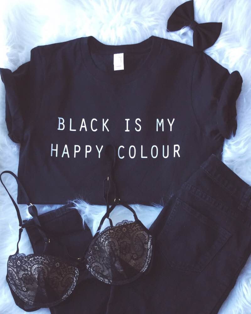 Schwarz Ist Meine Glückliche Farbe Tshirt Tumblr Blogger Instagram Shirt Schwarz Ist Meine Glückliche Farbe Tshirt Tumblr Blogger Instagram Shirt von ArmiTee