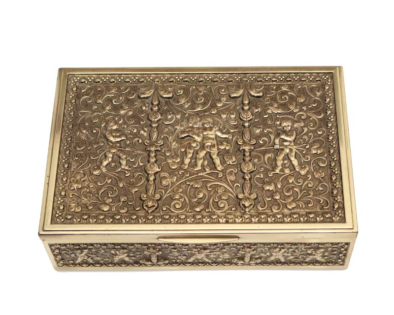 Messing Trinket Box Mit Geprägtem Engel-Dekor - Erhard & Söhne Messing Trinket Box Mit Geprägtem Engel-Dekor - Erhard & Söhne von ArmoireAncienne