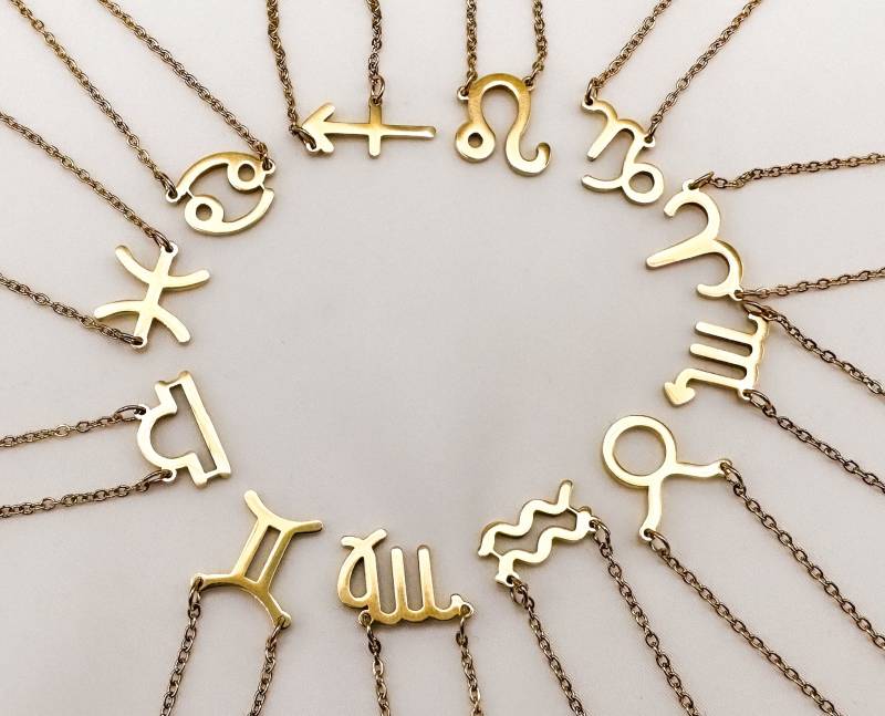Edelstahl Halskette in Gold Mit Sternzeichen Anhänger, Kette Sternzeichen, Damen Sternzeichenanhänger von ArmoniaCollier