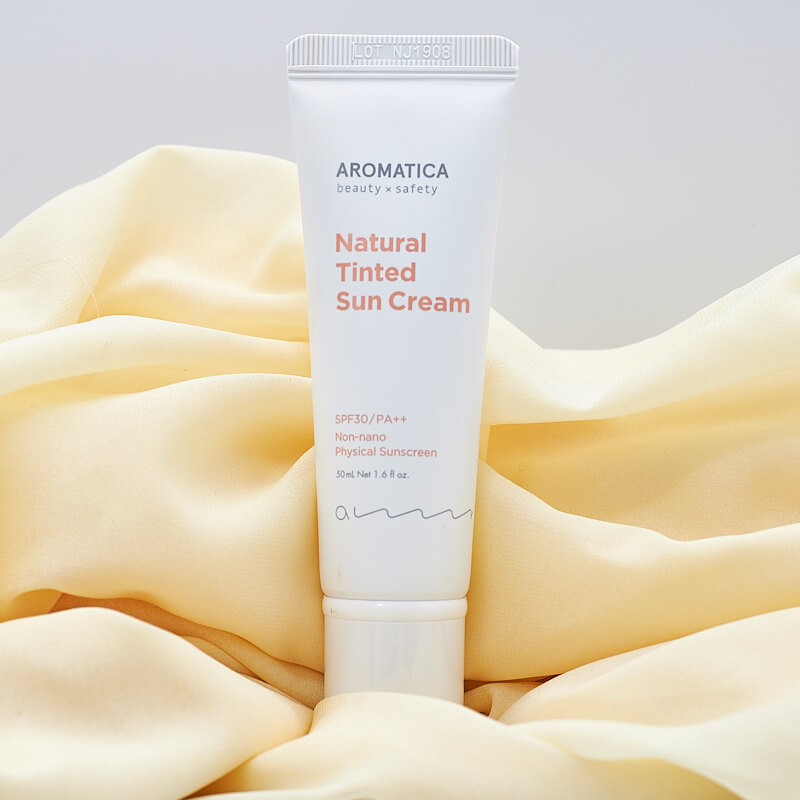 Aromatica Natural Tinted Sun Cream von Aromatica