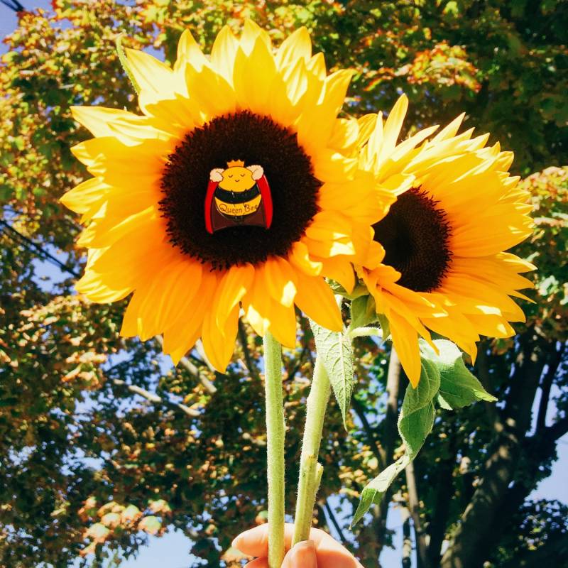 Queen Bee-Pin von ArrowandVine