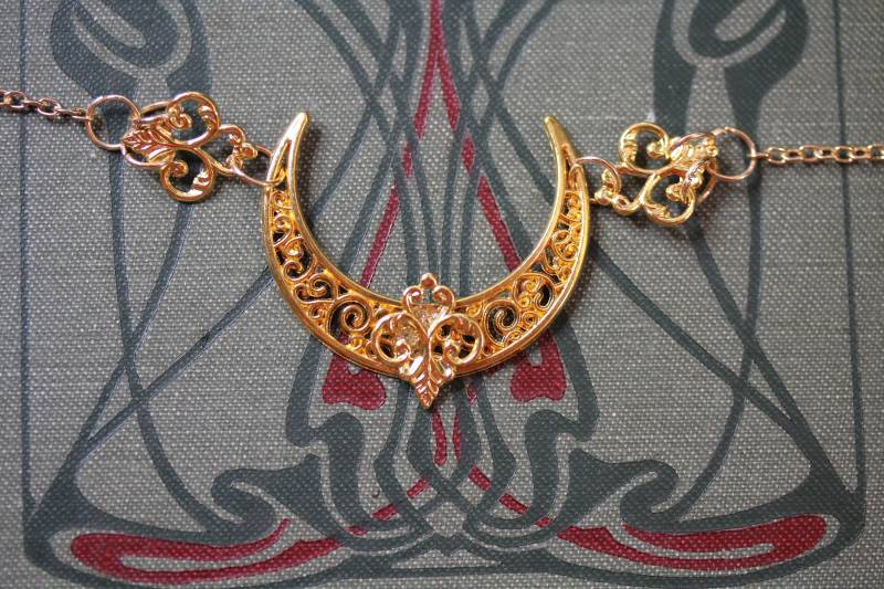 Gold Mond Ornament Stirnschmuck Tiara Renaissance Circlet Halbmond ~Golden Age Iii~ von ArsInsomnia