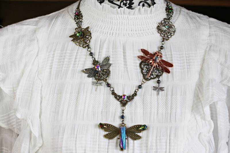 Unikat Libelle Collier Regenbogen Quarz Steampunk Halskette Fantasy ~Vivid Dragonfly Xiv~ von ArsInsomnia