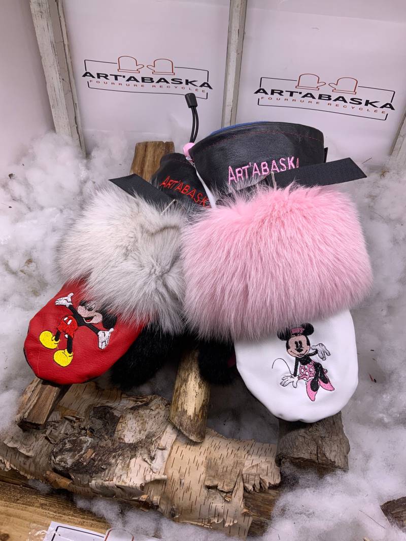 Fäustlinge Aus Recyceltem Leder Und Fell Sonderedition Mickey Minnie Les Gilberte Größe Large | Handgelenk Medium | Handlänge von ArtAbaska