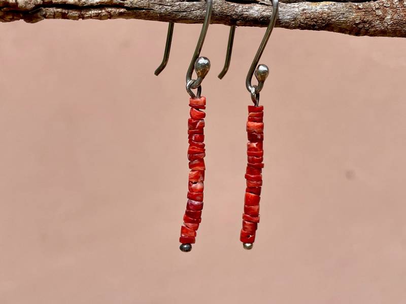 Rote Spondyllus Perlen Ohrringe von ArtAndean