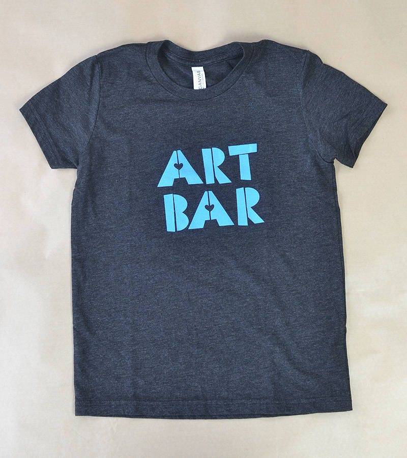 Art Bar Kids T-Shirt - Tri-Blend, Siebdruck, Unisex Artsy/Hipster von ArtBarShop
