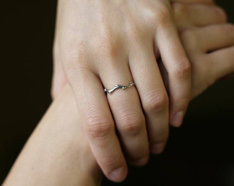 Silberring Zweig, Zweigring Silber, Zweigring, Blattring, Zierlicher Ring von ArtBerryStore