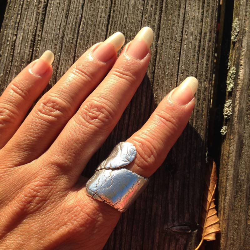 Bi33, Power Wrapped in Pure Silver, Sculpting Rings, Queer Rings von ArtBiDesign