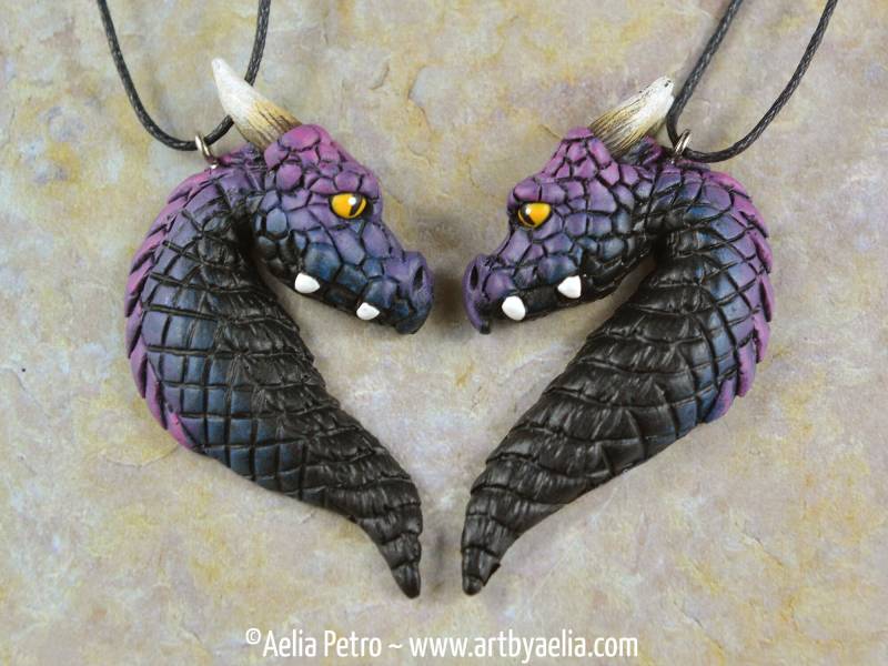 Paar Drachen Portrait Herz Freundschaftsketten - 2 Galaxy Elemental Dragons Auf Lager Und Sofort Lieferbar Paar Drachen Portrait Herz Freundschaftsketten - 2 Galaxy Elemental Dragons Auf Lager Und Sofort Lieferbar von ArtByAelia