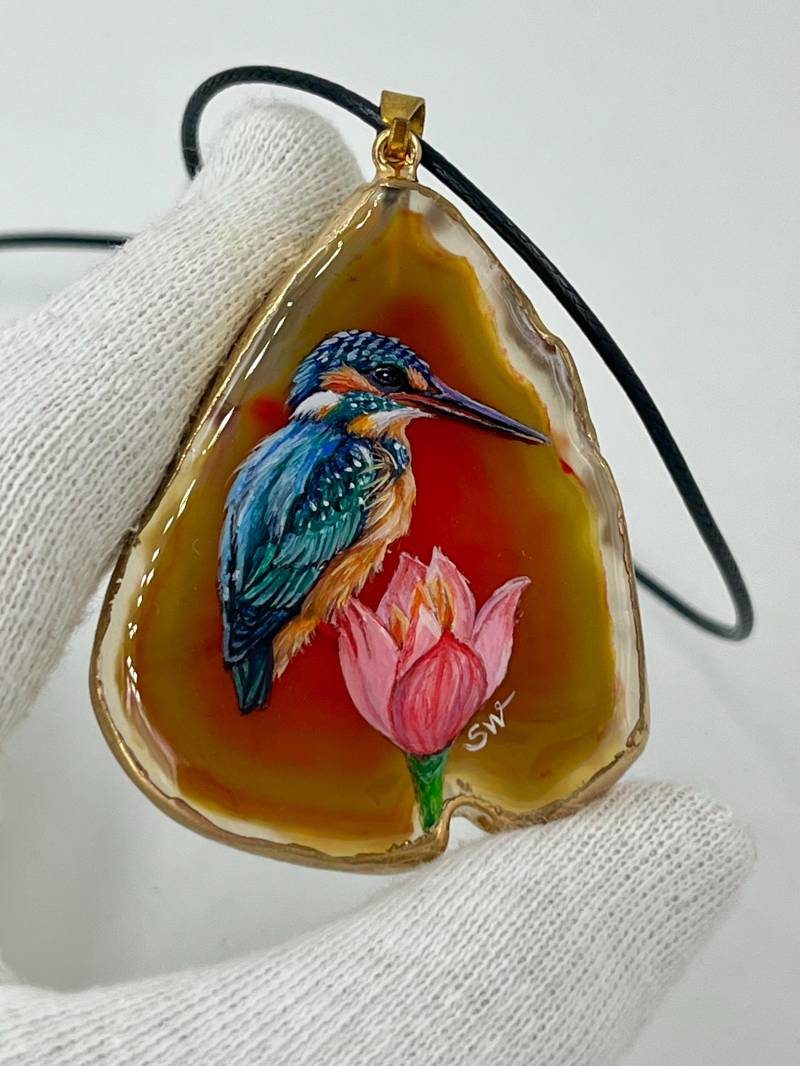 Einzigartige Anhänger /Der Eisvogel/Achat/Hand Bemalt von ArtBySophiewang