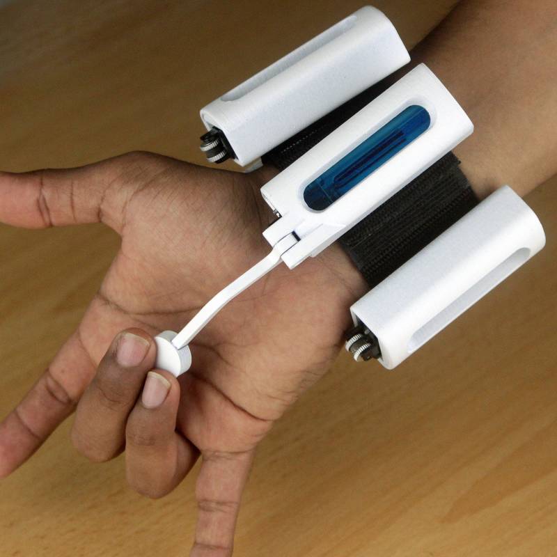 Webshooter White Scarlet - Flüssigkeitswerfer Mit Butangas von ArtCrist