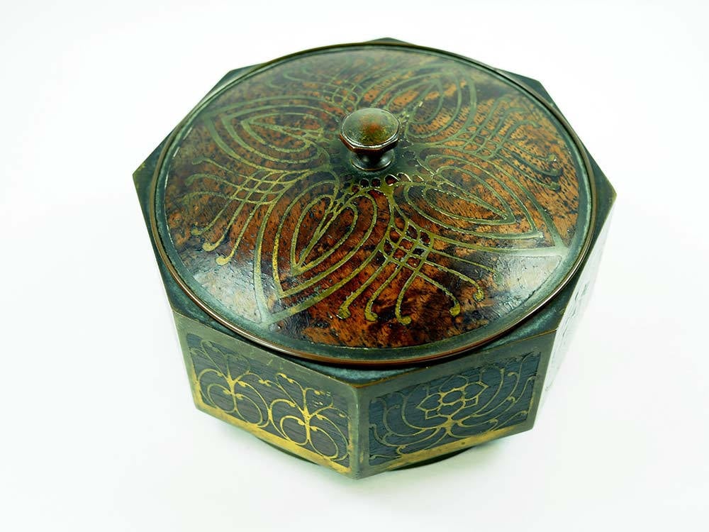 Erhard & Söhne Jugendstil Intarsien Dose von ArtDecoGalaxy