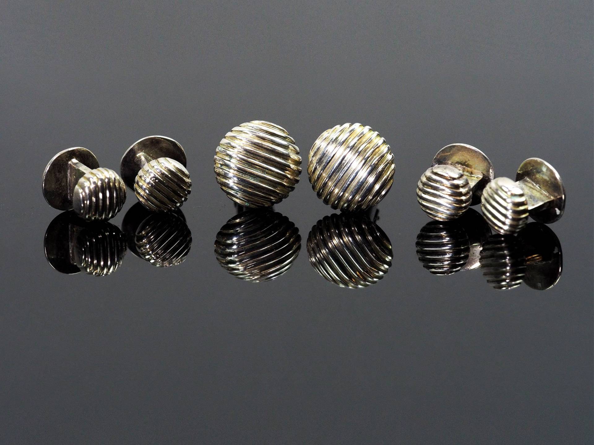 Tateossian London Silber Manschettenknöpfe Und Ohrstecker von ArtDecoGalaxy