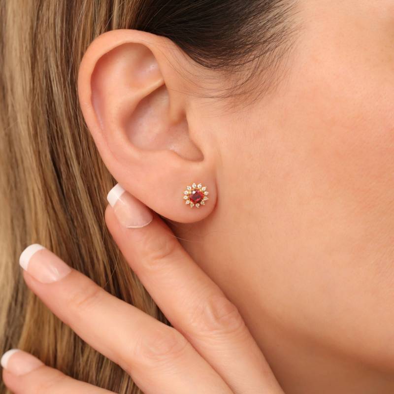 Runde Granat Echte Diamant Ohrstecker, Januar Birthstone Schmuck, 14K 10K Massivgold von ArtDiamonds