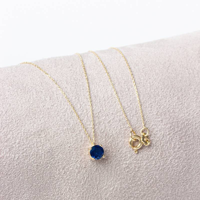 Saphir-Runder Schliff-Halskette, 14K Solides Gold, September Birthstone Anhänger von ArtDiamonds